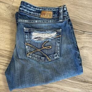 Vintage BKE Star distressed croped blue jeans size 28